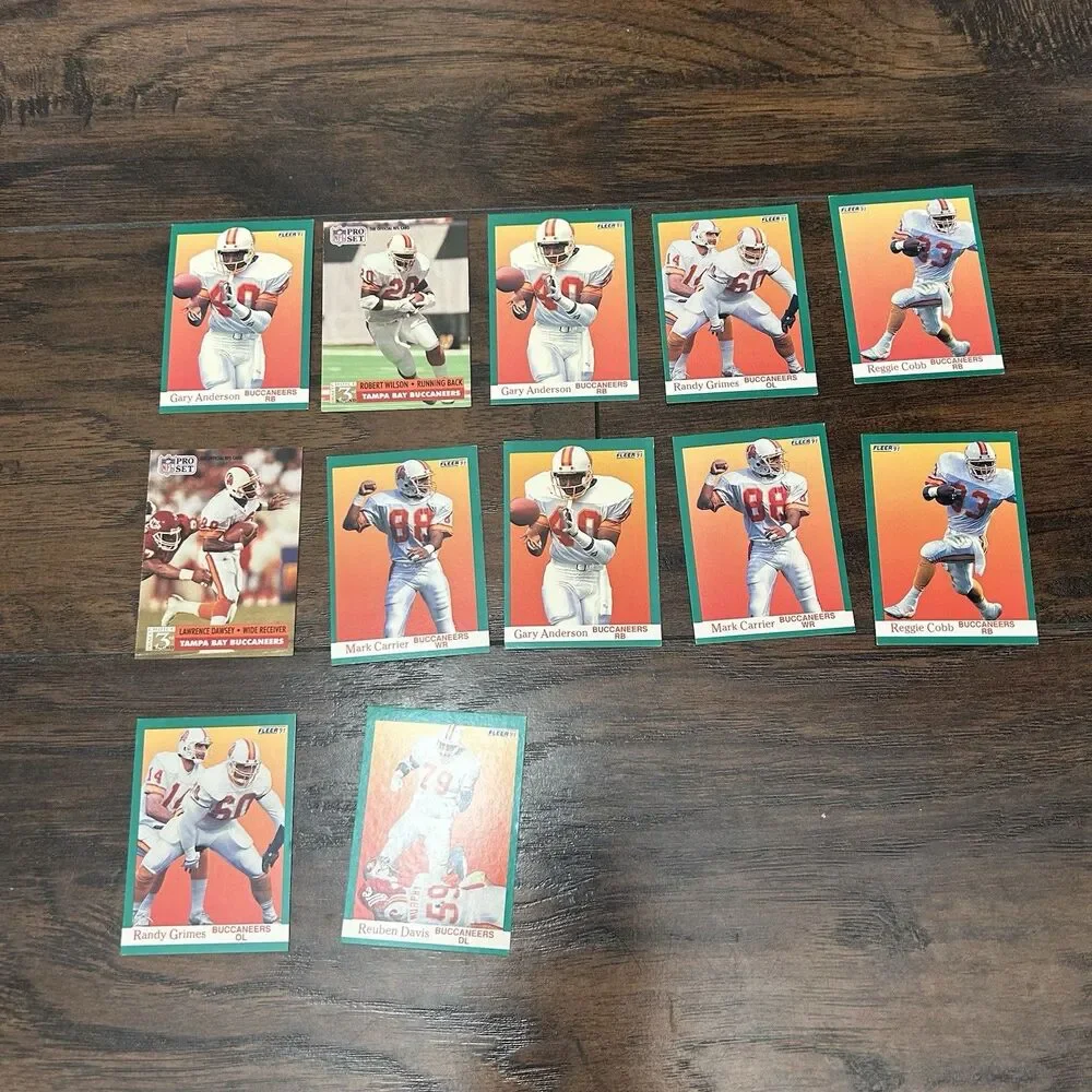 1991 Football NFL Sports Trading Card 12 Card Lot  Buccaneers